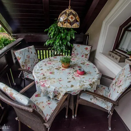 Apartment Apartmaji Urska
