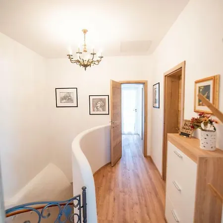 Apartmaji Urska Apartment Lasko